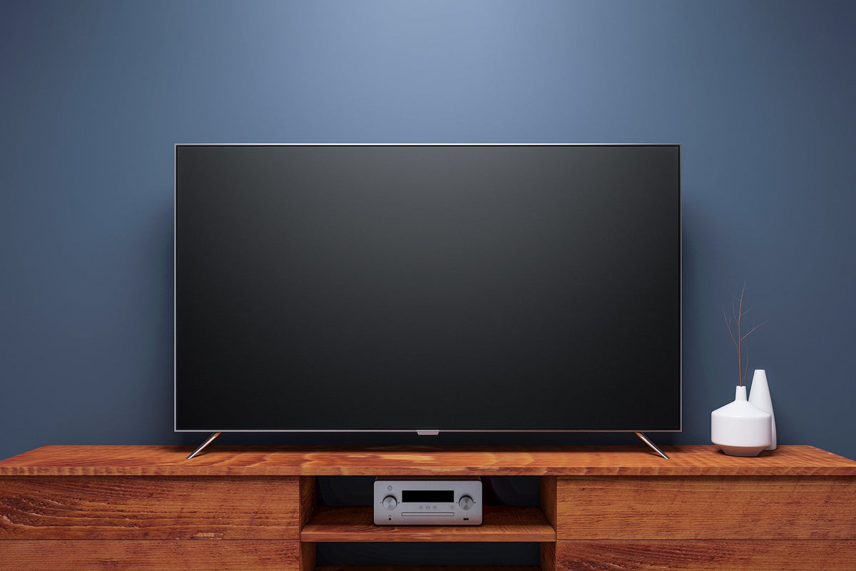 SJÓNVARP UPPSETT Á FÆTI - STÆRÐIR 56” - 90”